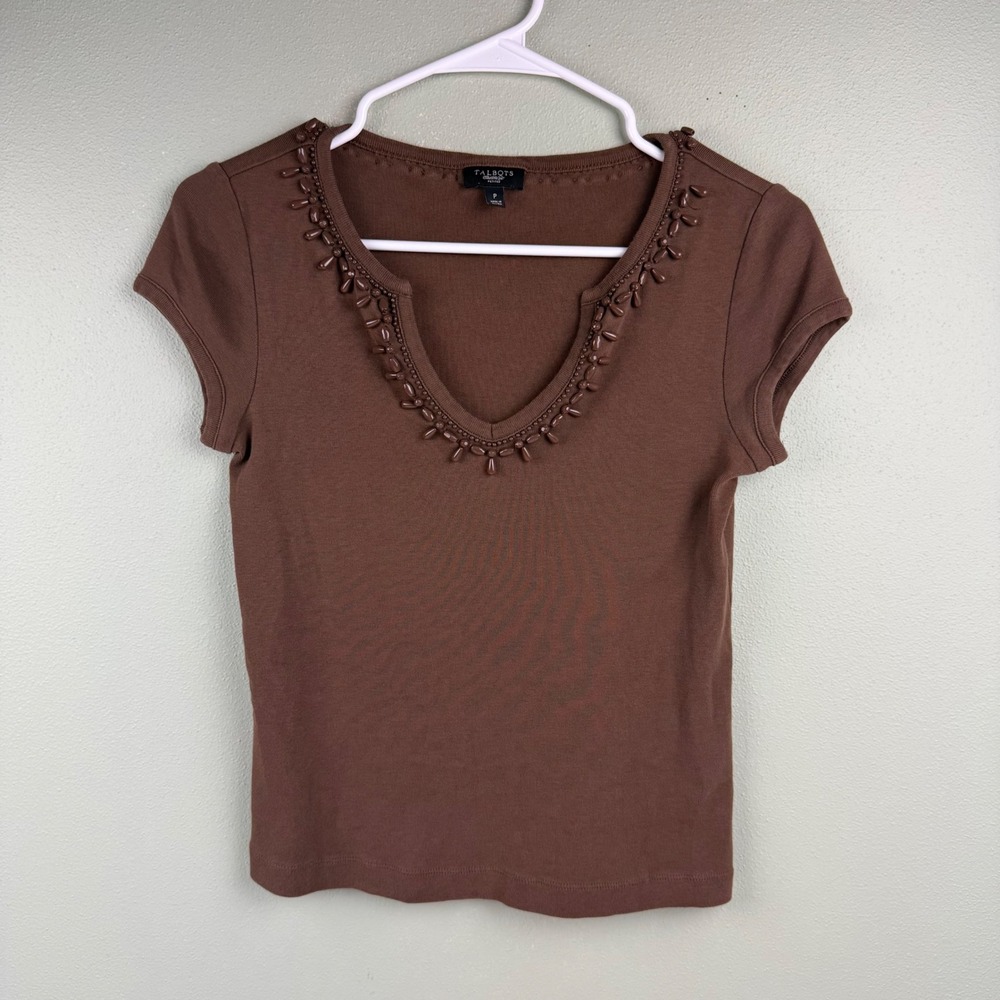 Talbots Petites Brown Beaded Split V-Neck Short Sleeve Ribbed Top Size P